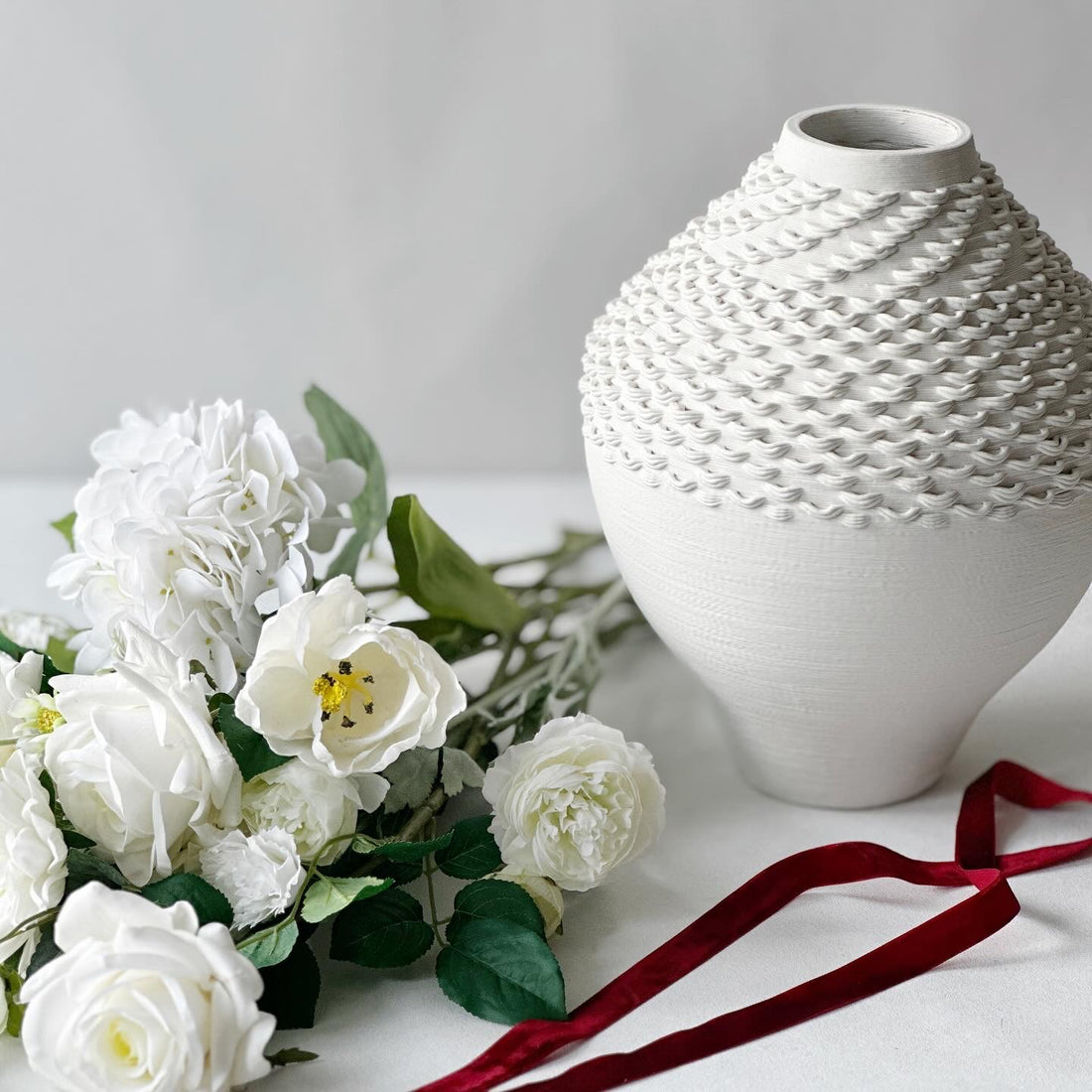 “ Classic White Silk flowers – Faux flowers for Timeless Wedding Elegance”