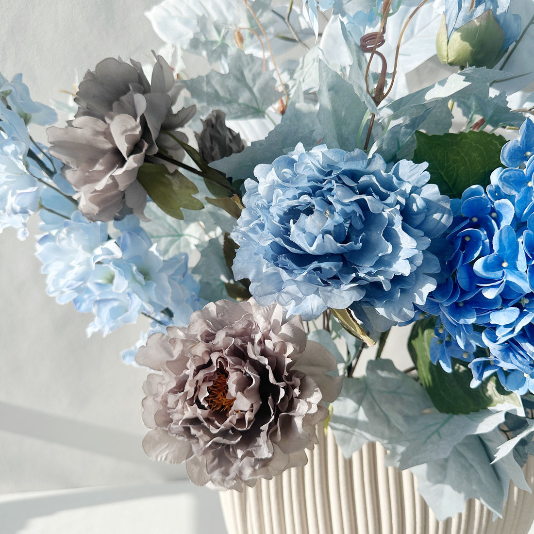 “ Serene Blue Artifical flowers – Faux flowers for Soft, Dreamy Wedding Decor”